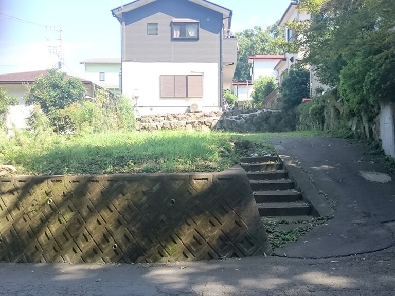 静岡県伊東市川奈：川奈 駅徒歩圏 の土地情報です。